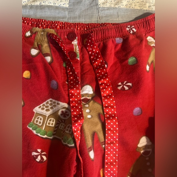 Nick and Nora Flannel Pajamas Large Red Christmas Gingerbread Sock Monkey - Picture 6 of 9